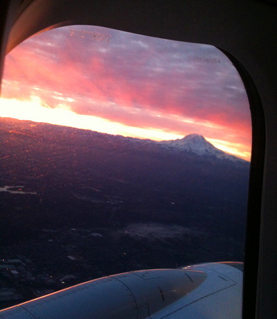 [IMAGE] Mt. Rainier at dawn