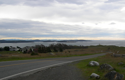 [IMAGE] View to the Cascades