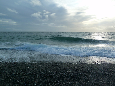 [IMAGE] November beach